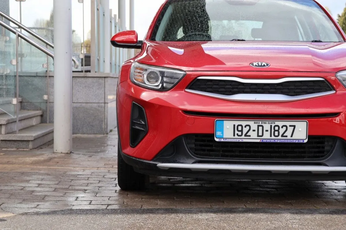 Kia Stonic 1.25  Petrol - Image 3