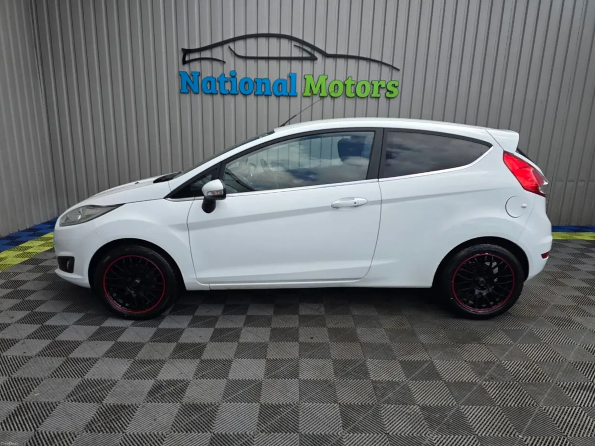 2015 Ford Fiesta TITANIUM 1.0 Petrol - Image 6