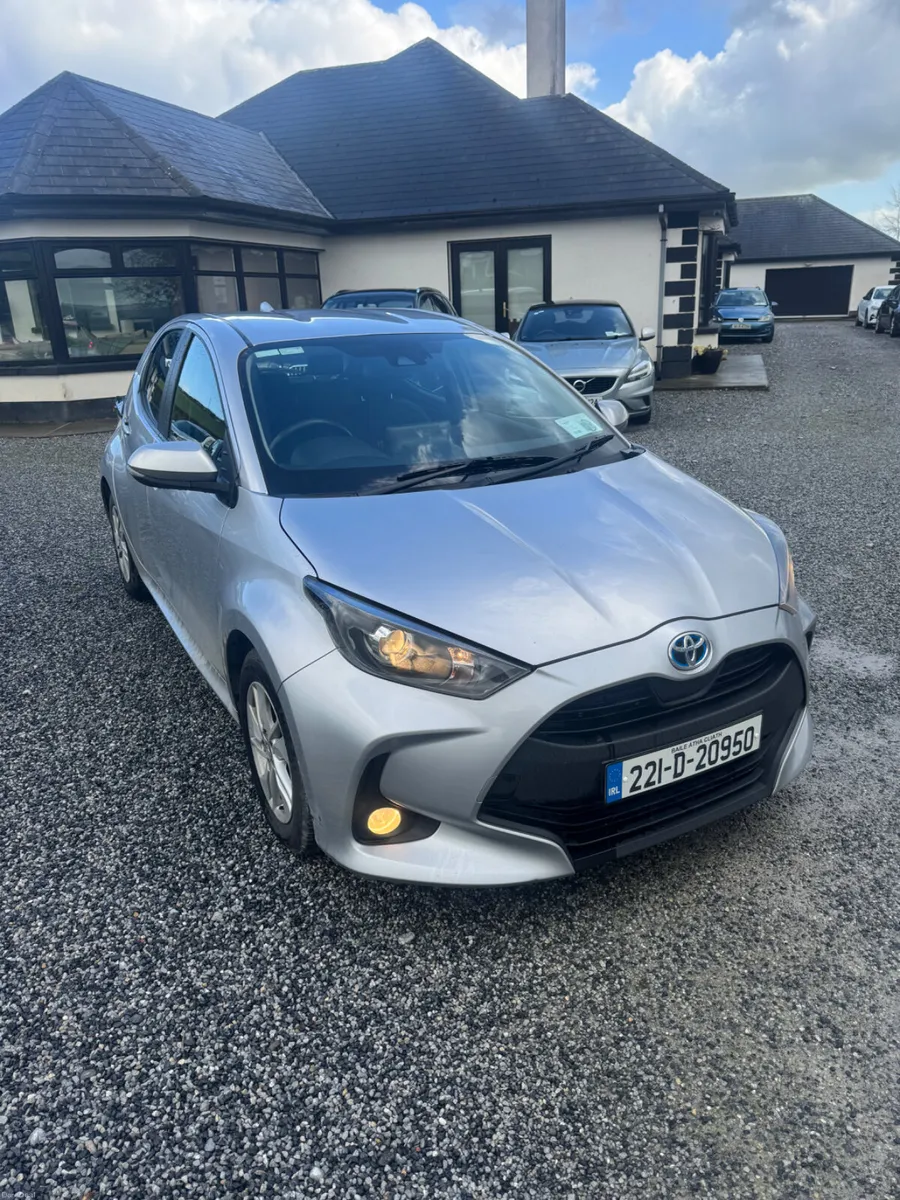 Toyota Yaris 2022 hybrid - Image 1