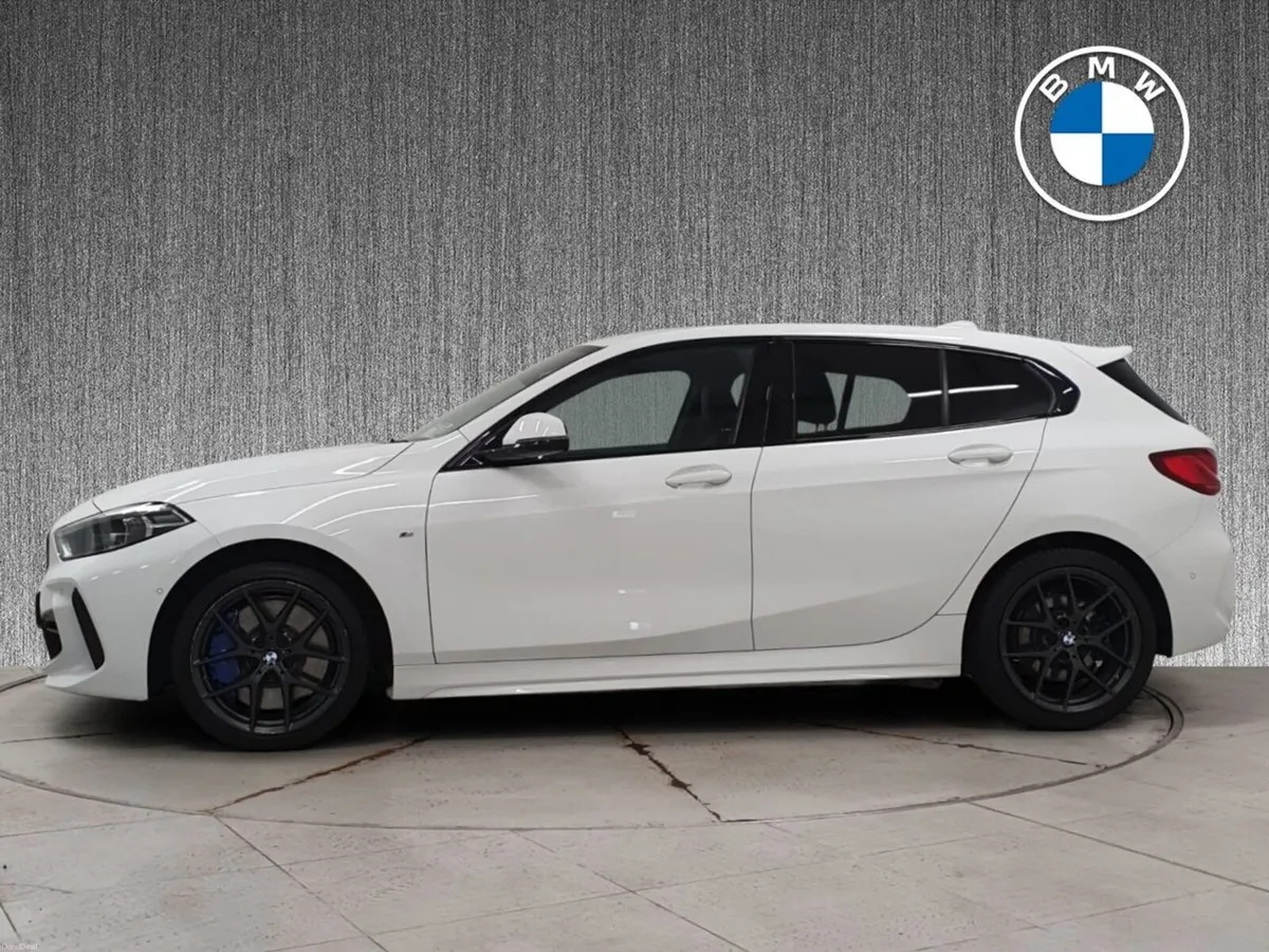 BMW 1-Series 118i M Sport Hatch 5-door / Pro Pack - Image 4