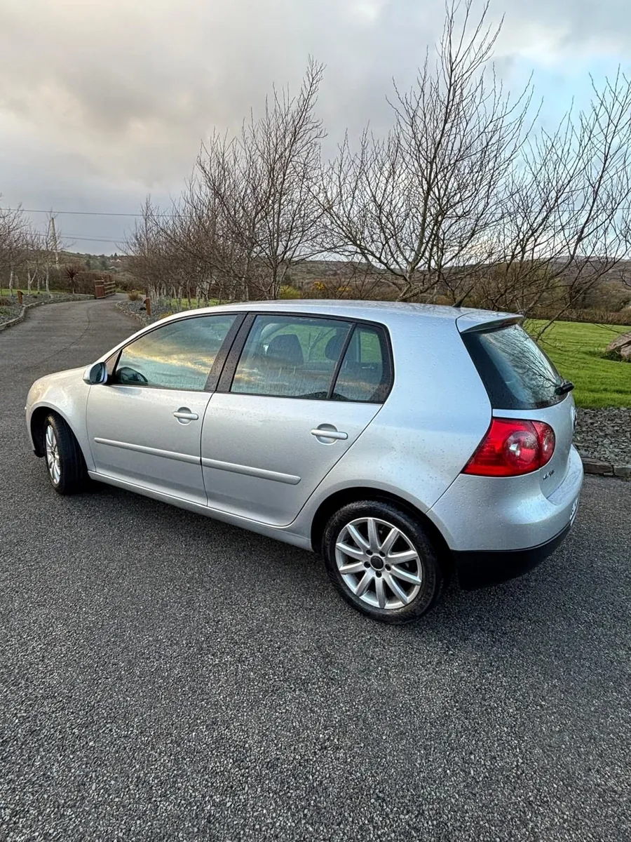 Volkswagen Golf 2008 - Image 1