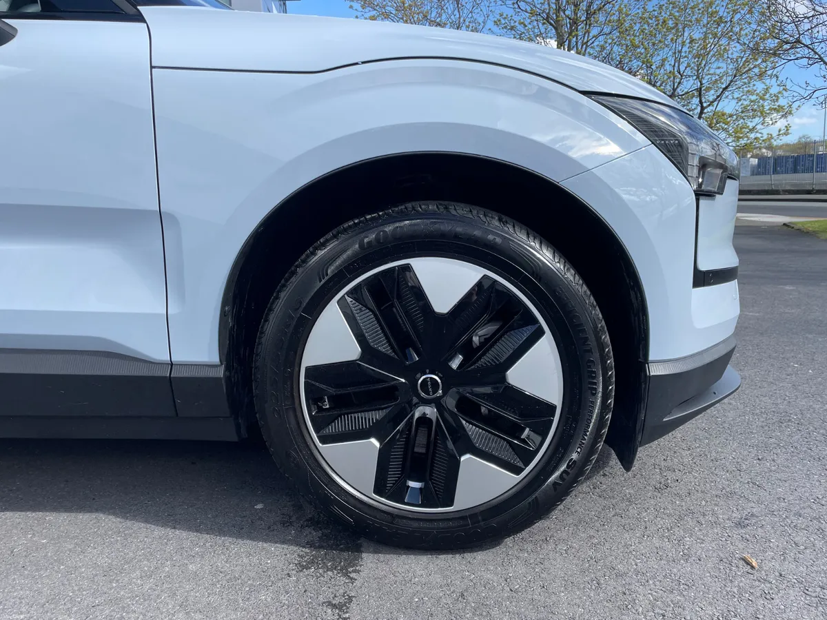 EX30-SERVICE PACK-ELECTRIC-APPLE PLAY-120TAX - Image 2