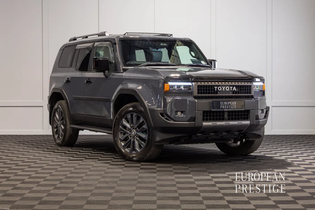 252 Toyota Land Cruiser Platinum 7 Seater - Image 1