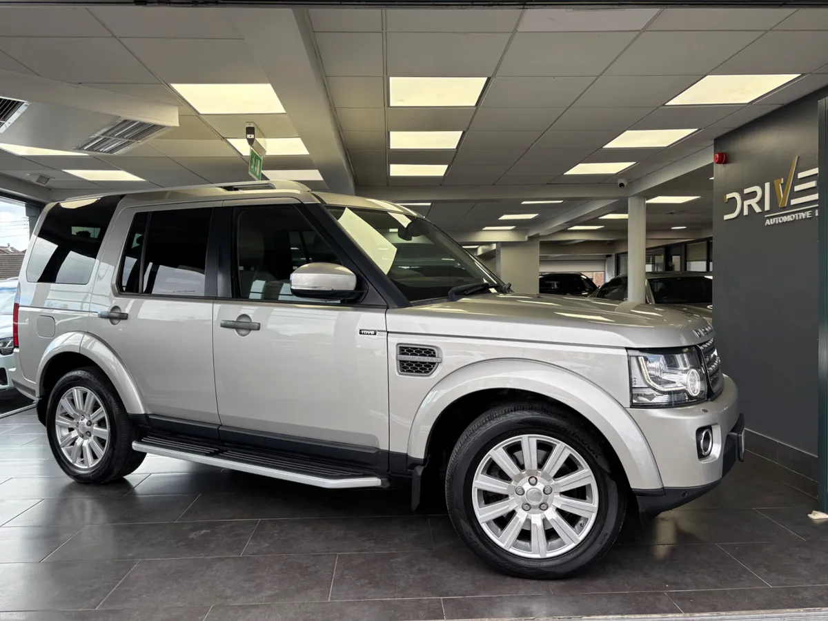 Land Rover Discovery 2015***1 Year Warranty *** - Image 1