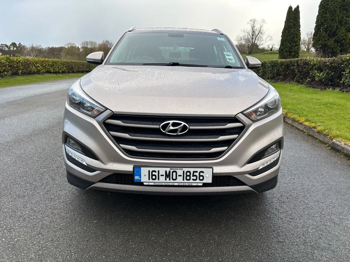161 HYUNDAI TUCSON 1.7CRDI EXECUTIVE LEATHER NAV - Image 2