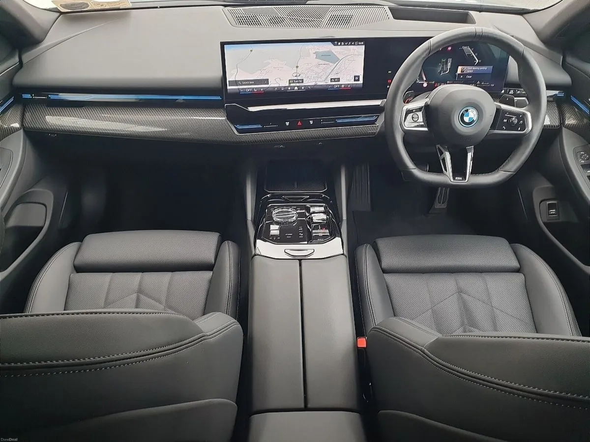 BMW 5-Series 530e M Sport - Image 6
