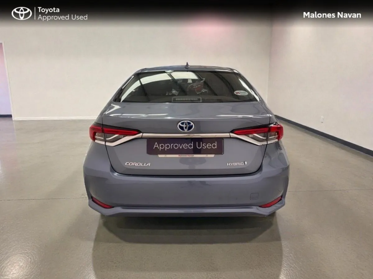 Toyota Corolla COROLLA HYBRID LUNA SAL - Image 4