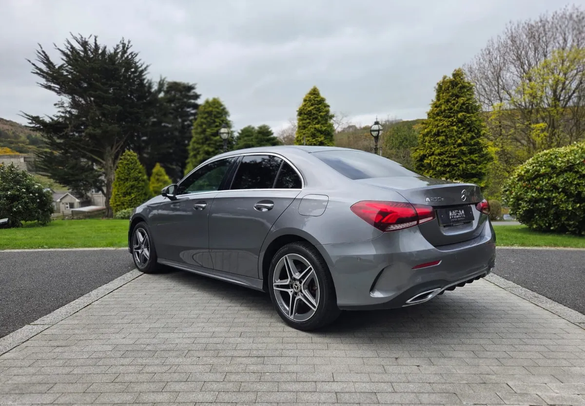 2021 MERCEDES A250E AMG LINE EXEC 1.3 AUTO PHEV - Image 4
