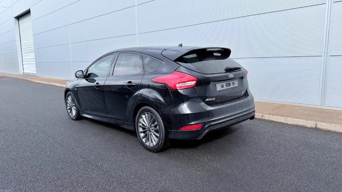 Ford Focus ST Line 1.5TDCI - Image 4