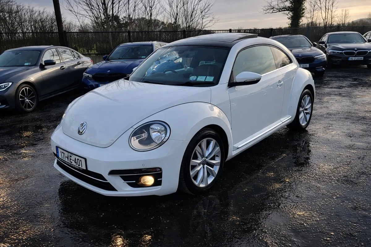 17 VW BEETLE 1.2 DESIGN MEGA SPEC SUNROOF - Image 3
