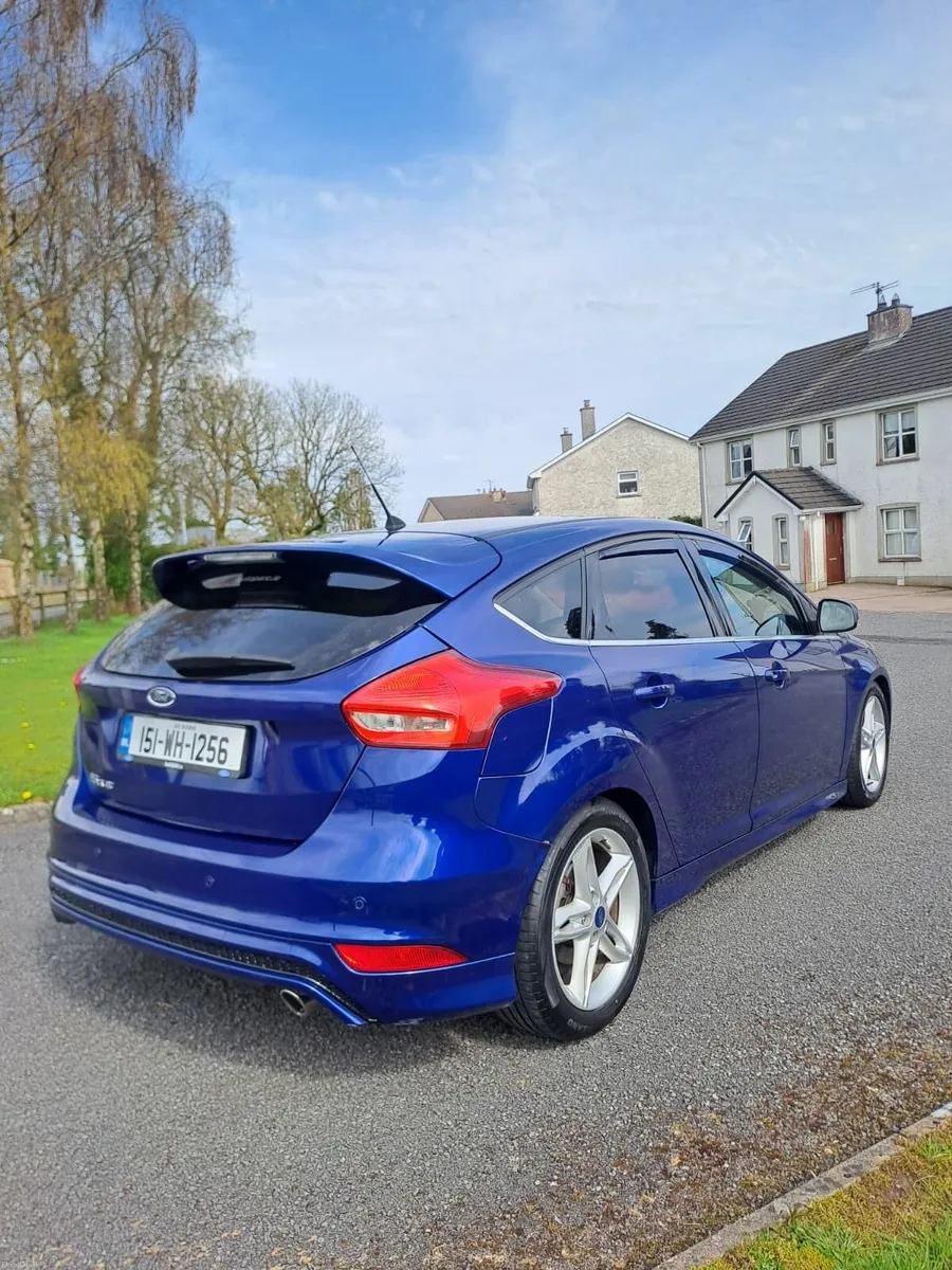 Ford Focus zetec s - Image 2