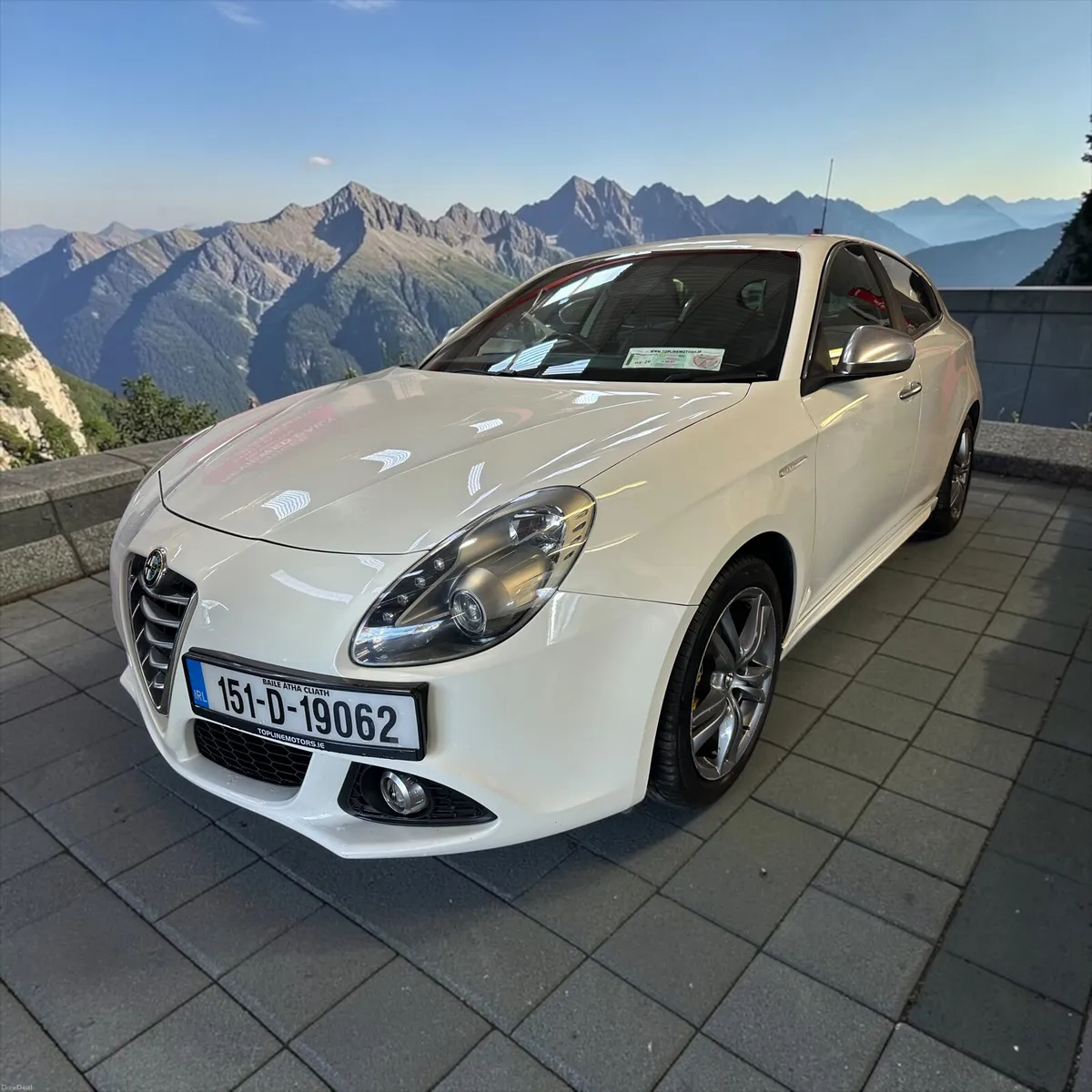 Alfa Romeo Giulietta 1.6 JTDM-2 105 bhp Exclusive - Image 1