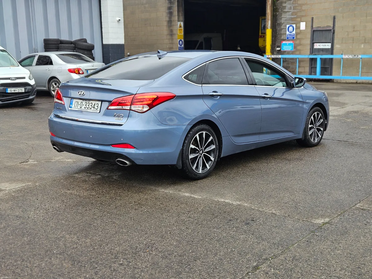 🚗 HYUNDAI i40 1.7 CRDi Executive  141 HP - Image 3