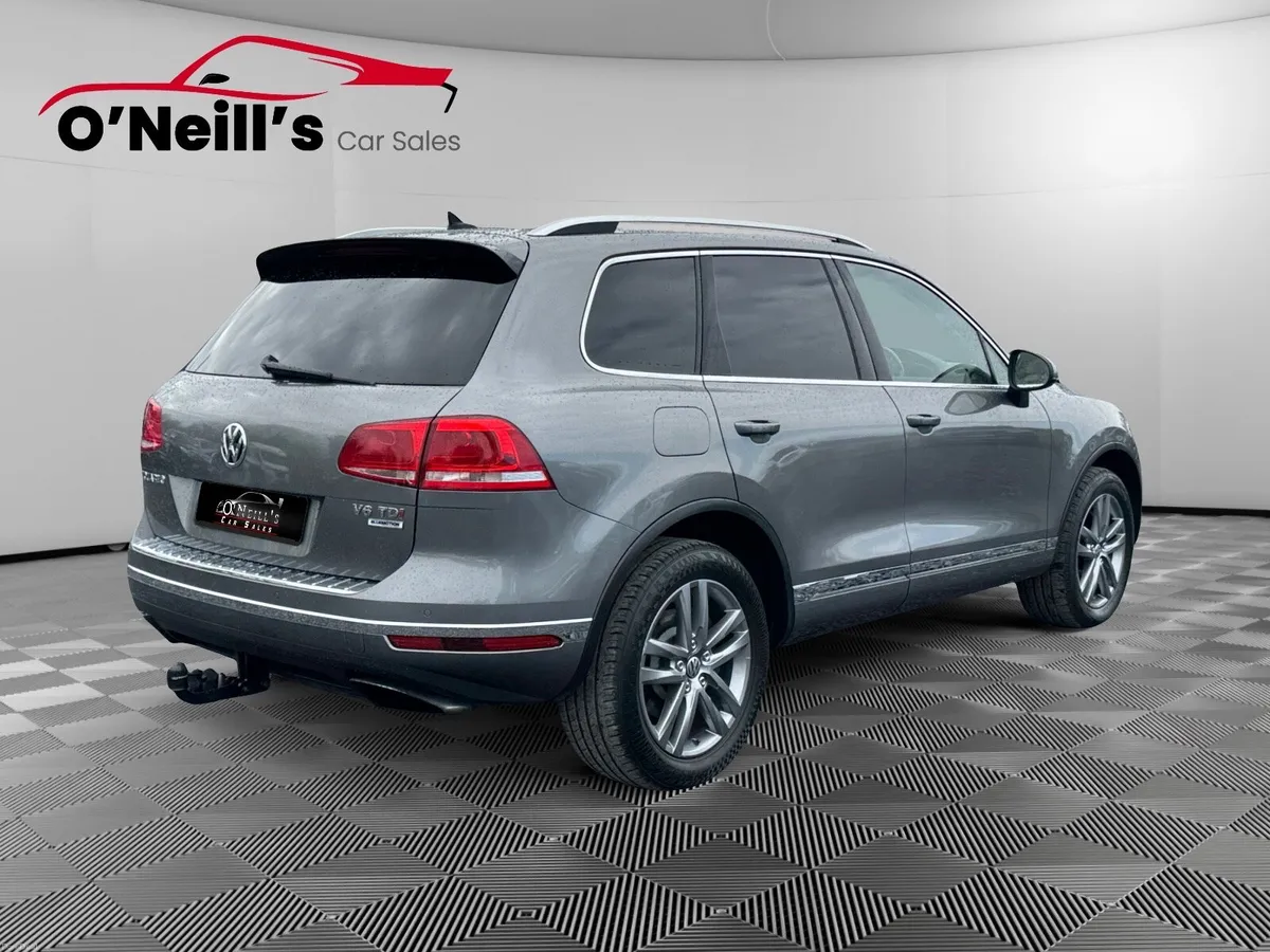 Volkswagen Touareg 2016 3.0 TDI V6 BLUEMOTION AUTO - Image 3