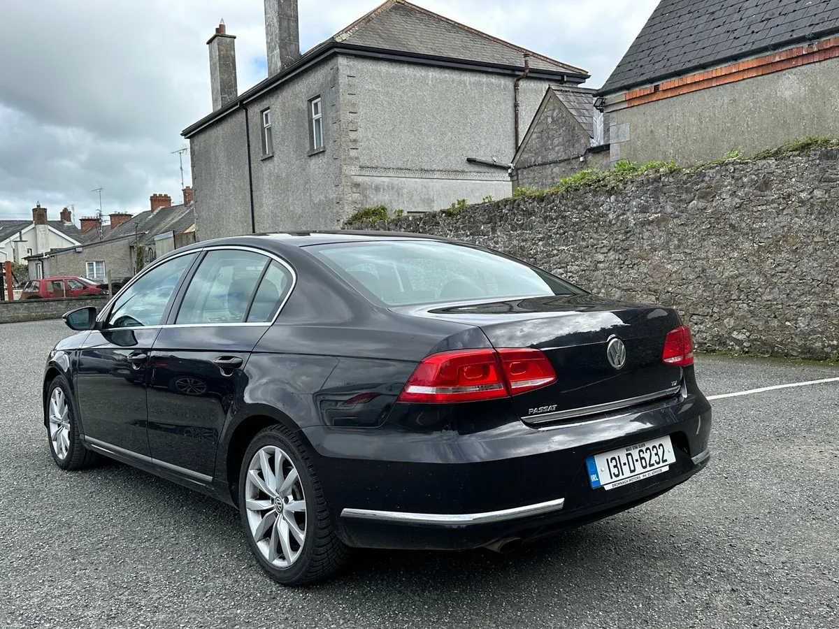 Volkswagen Passat 1.6 Diésel Highline - Image 2