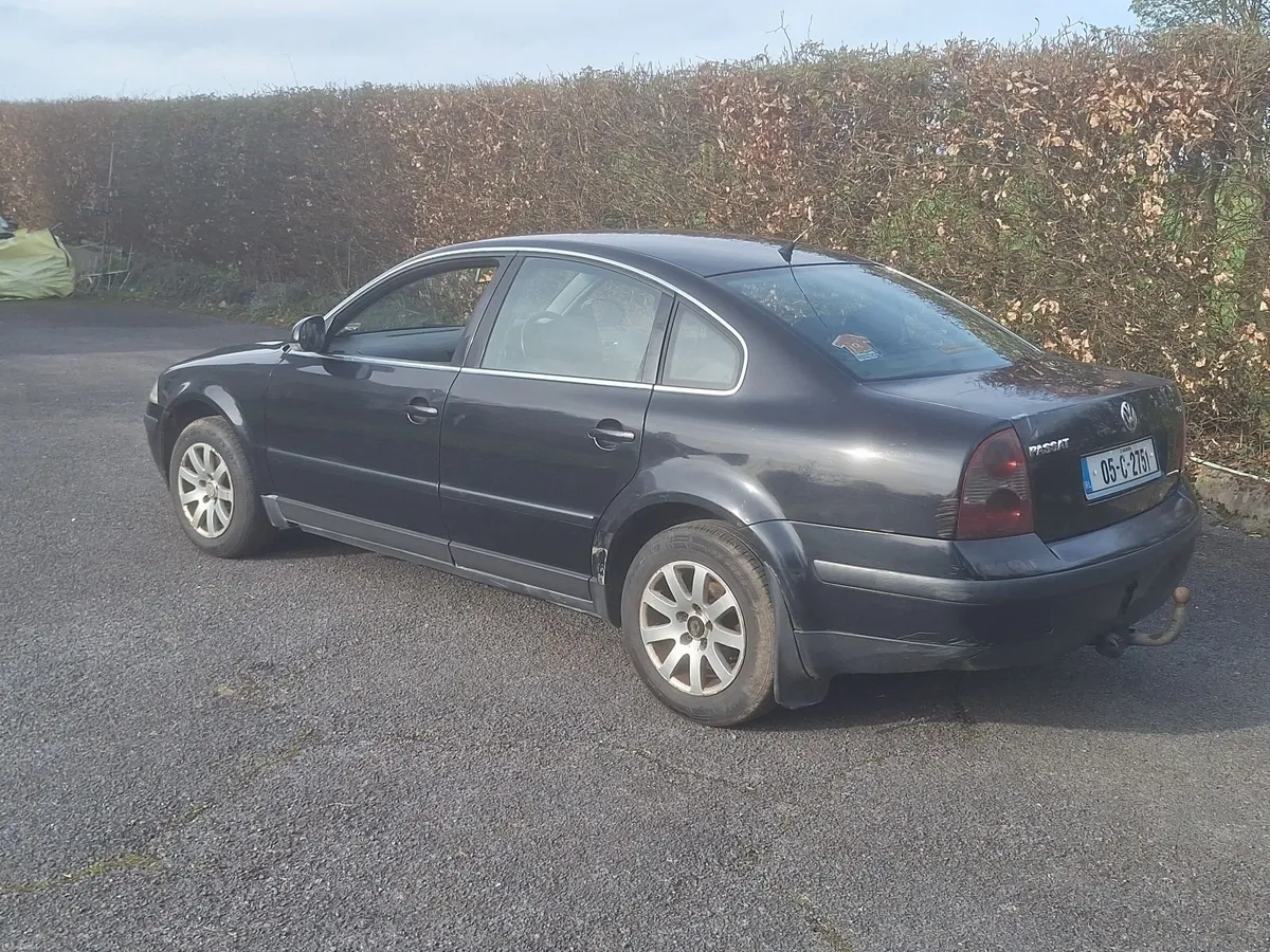 Volkswagen Passat 2005 - Image 4