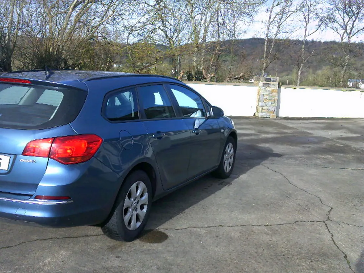 Vauxhall Astra 2015 - Image 4