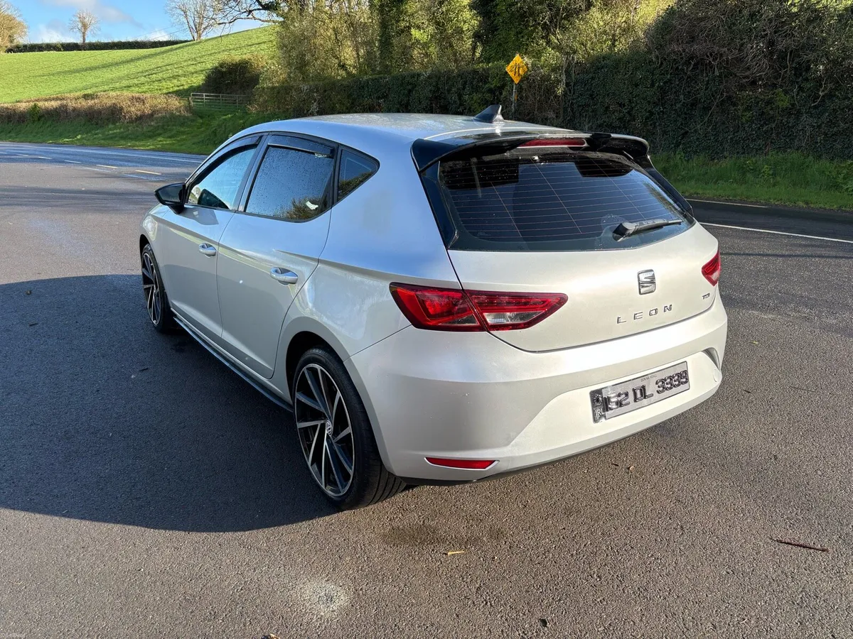 152 SEAT LEON 1.6TDI SE TECH PACK NCT&TAX MINT - Image 2