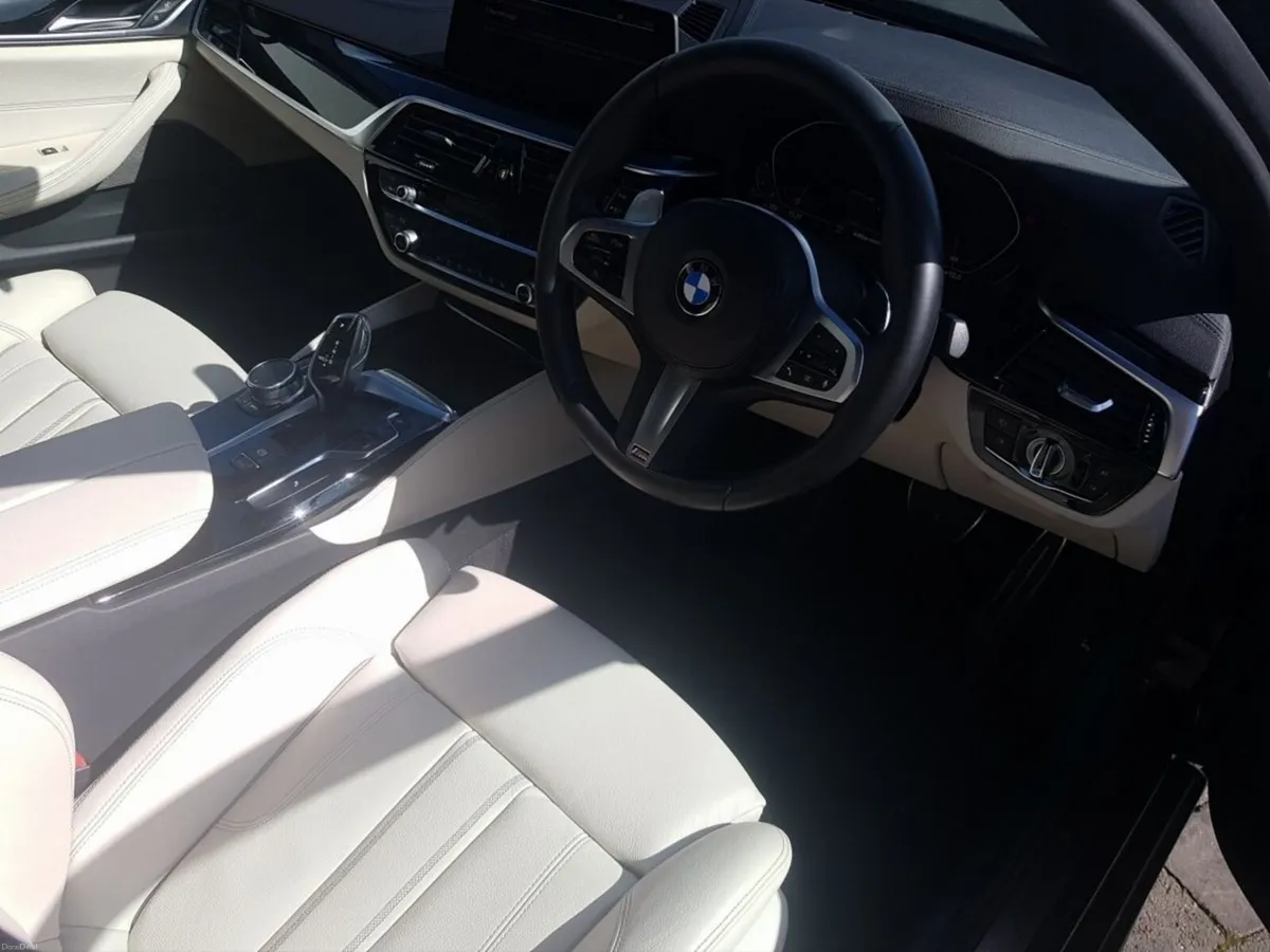 BMW 5-Series 520d M Sport Auto - Image 4