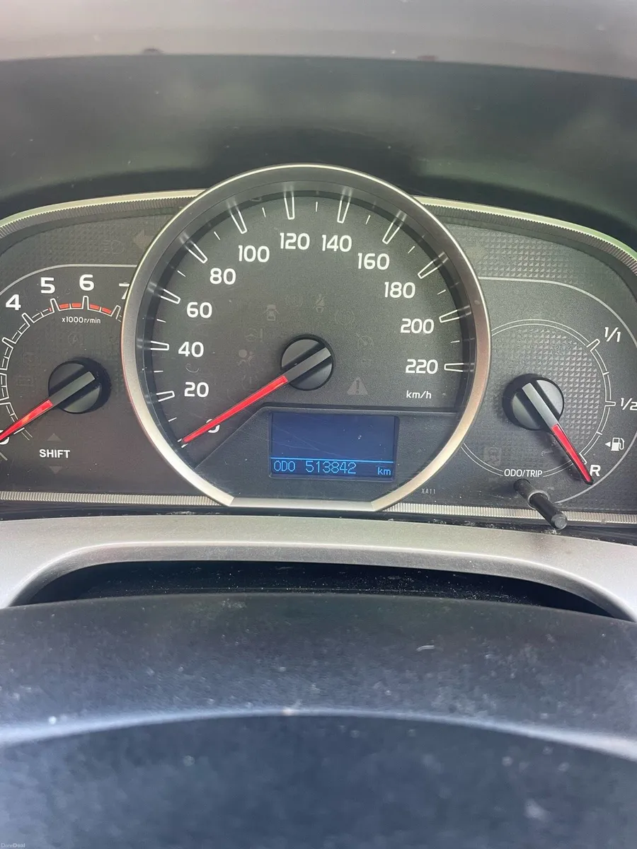 Toyota rav4 jeep - Image 2