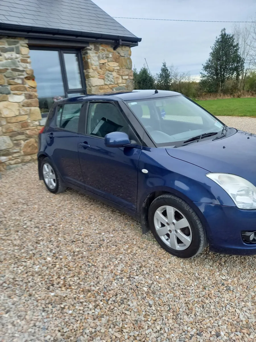 Suzuki Swift 1.5 Petrol Automatic - Image 3