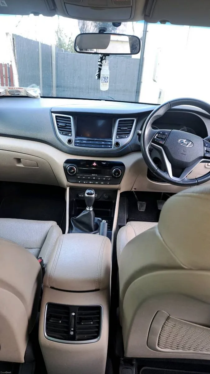 Hyundai Tucson executive door - Image 4