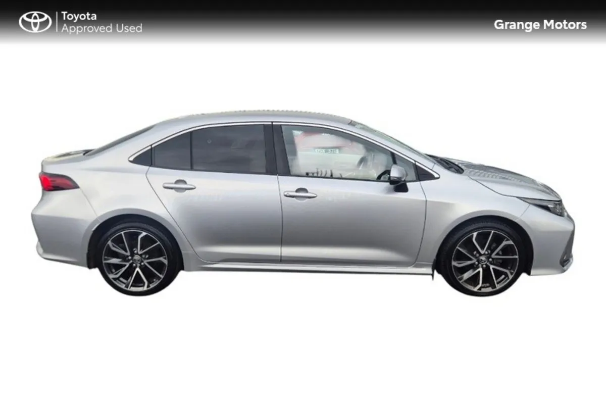 Toyota Corolla SOL SALOON 4DR AUTO HYBRID - Image 4