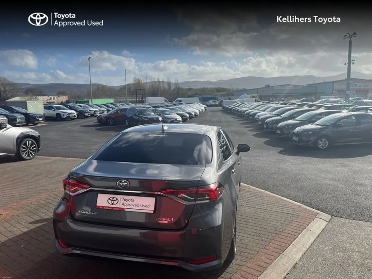 Toyota Corolla HYBRID ELECTRIC LUNA SPORT - Image 4