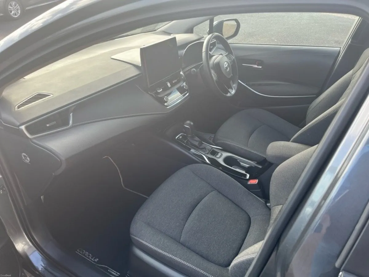 Toyota Corolla HYBRID ELECTRIC LUNA SPORT - Image 6