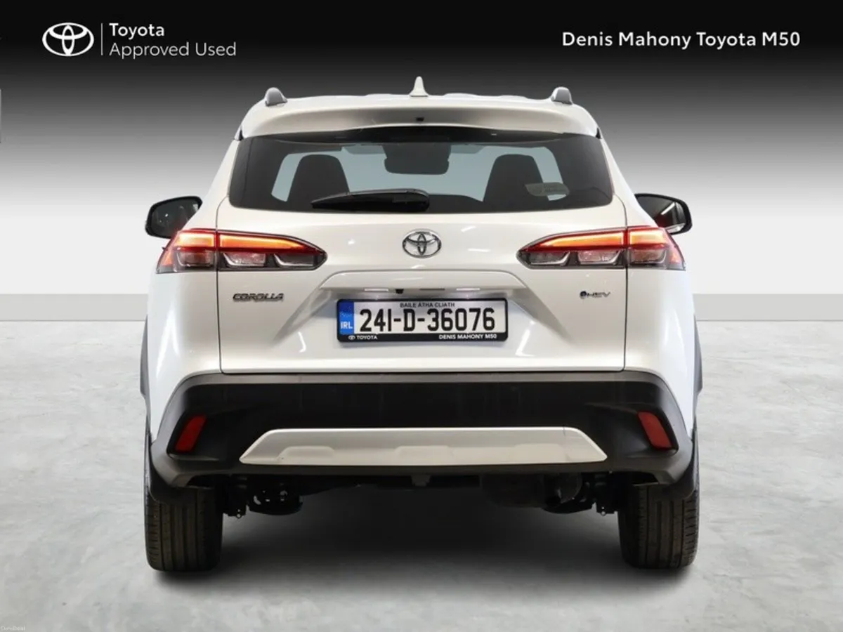 Toyota Corolla Cross Sol Hybrid - Image 4