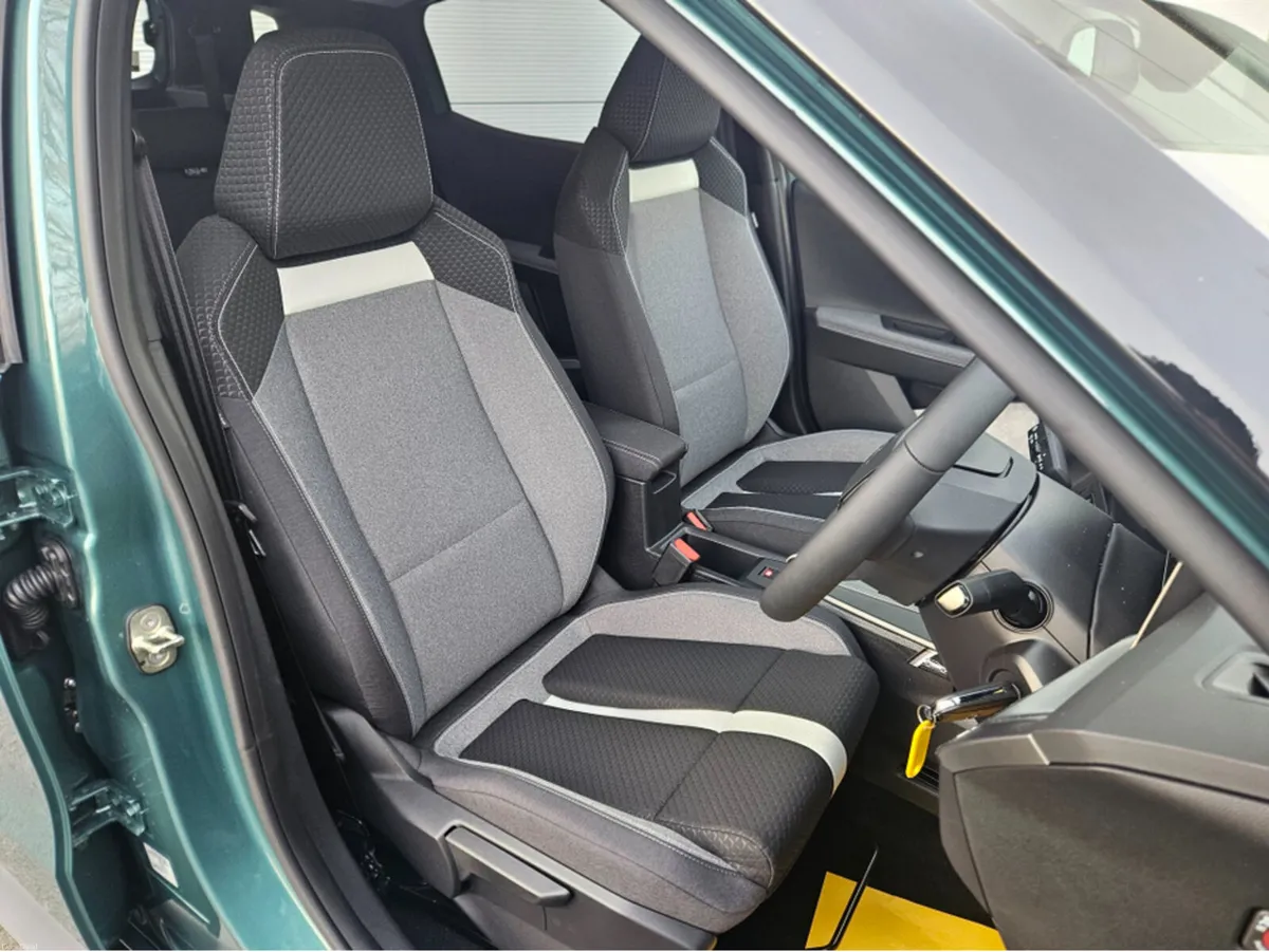 Opel Frontera GS 1.2 MHEV 7 SEATER 136 BHP - Image 6