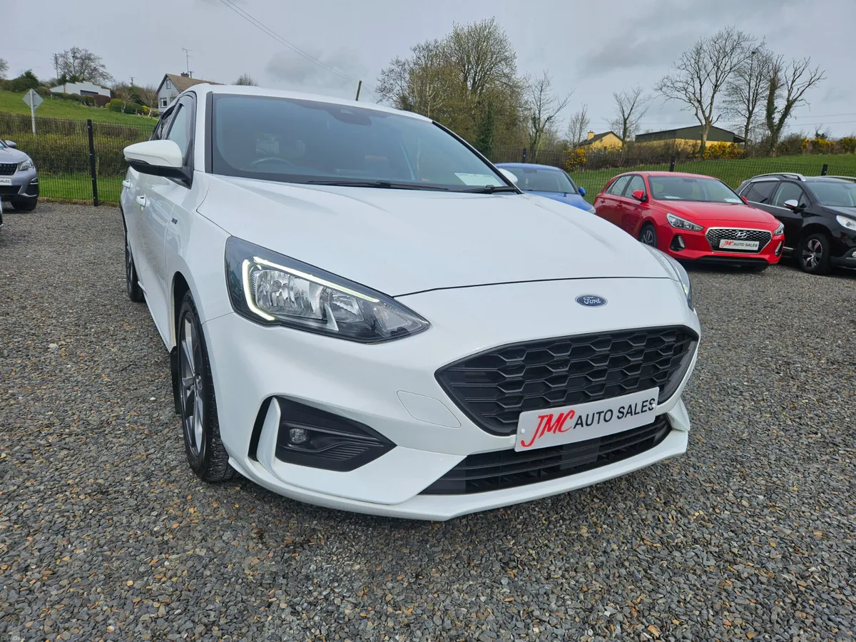 Ford Focus 2018 - Image 3