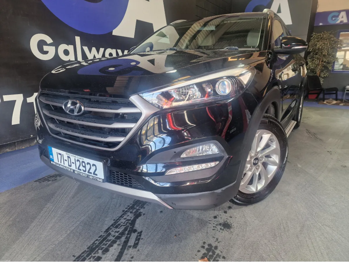 Hyundai Tucson ** AUTOMATIC, FULL LEATHER, SAT NAV - Image 1