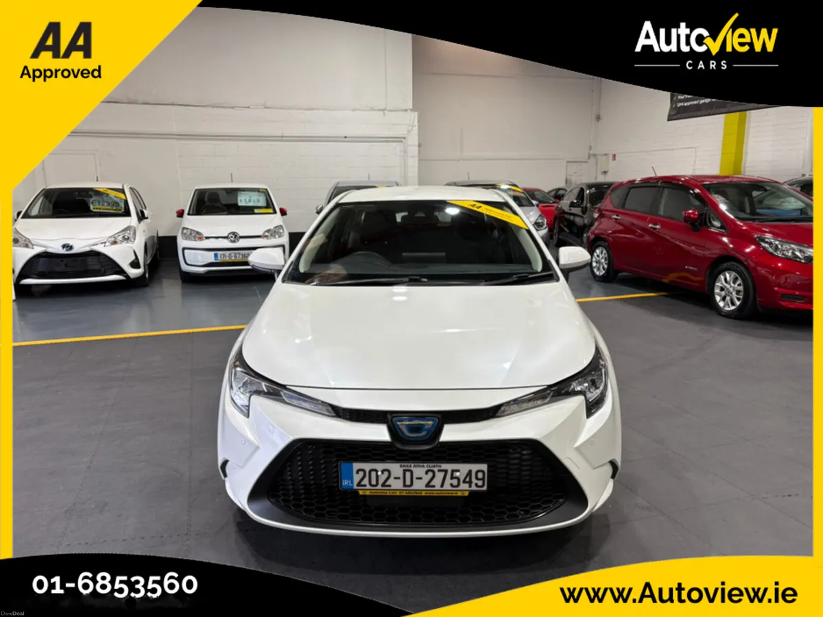 Toyota Corolla Saloon 1.8 Self-Charging Hybrid Aut - Image 4