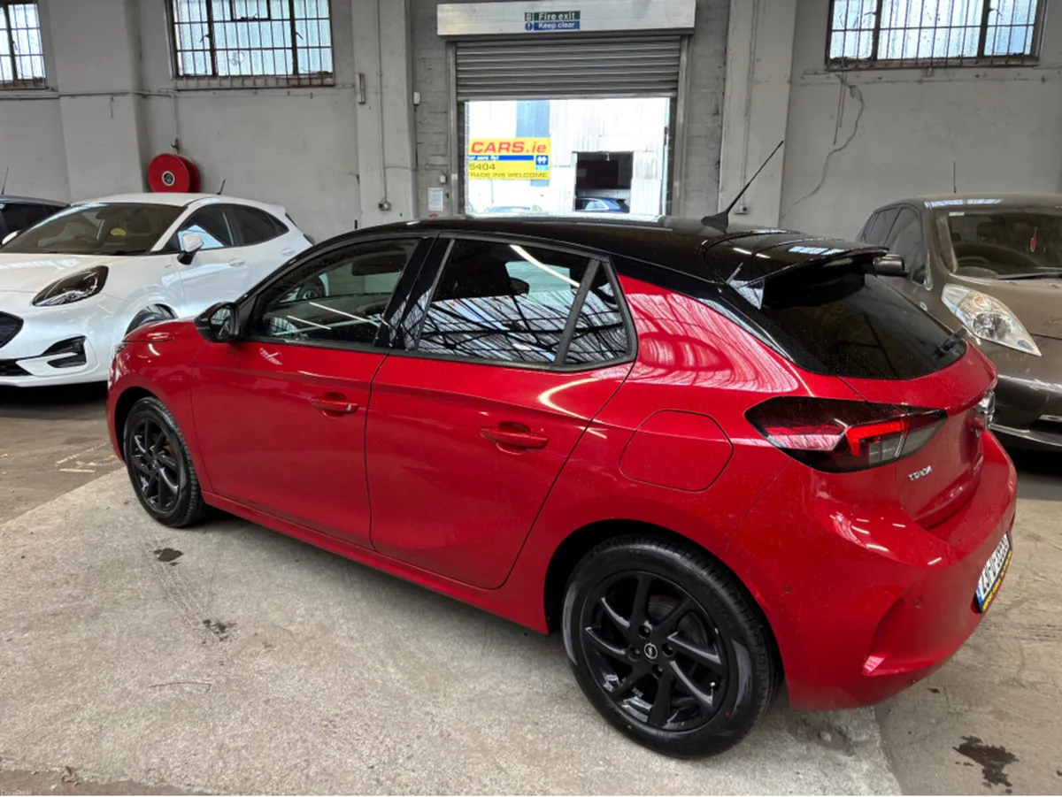 Opel Corsa SPORT 1.2 75PS-PET-5SP 4DR - Image 3