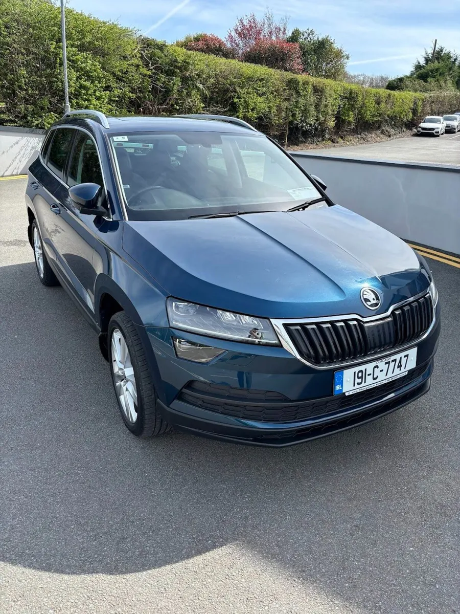 Skoda Karoq 2019  1.6 TDI Automatic with sunroof - Image 1