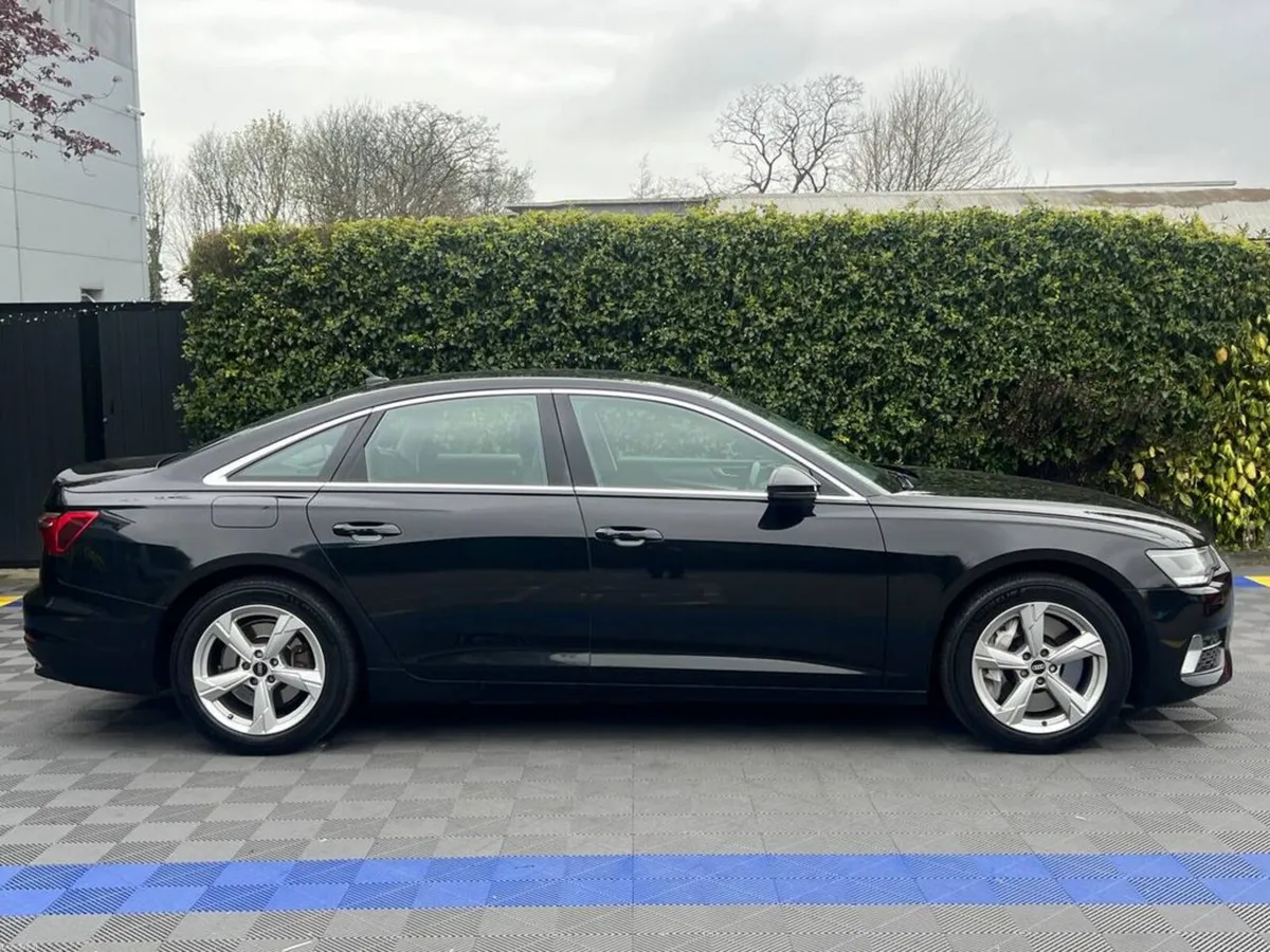 Audi A6 SPORT QUATTRO 2.0 TFSI50E // LEATHER HEATE - Image 2