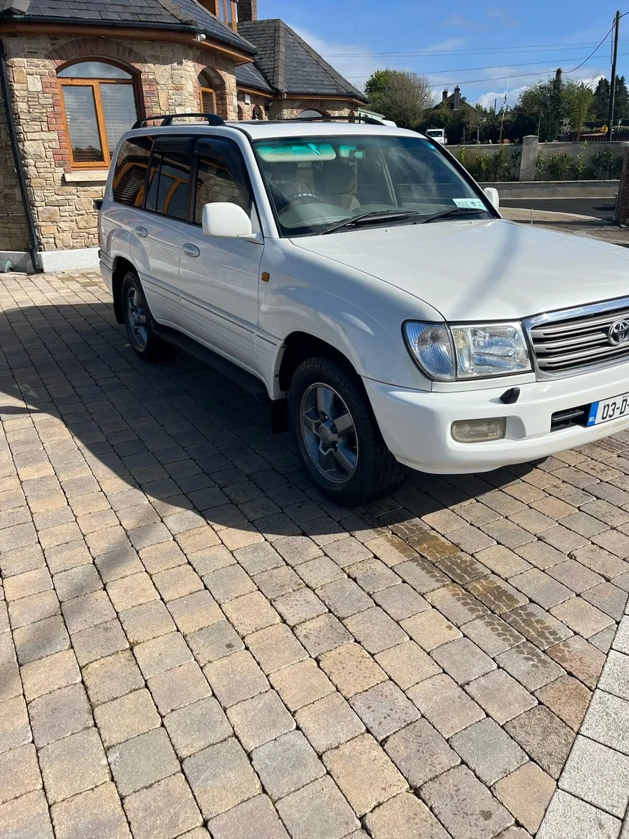 Toyota Land Cruiser AMAZON 2003 - Image 2