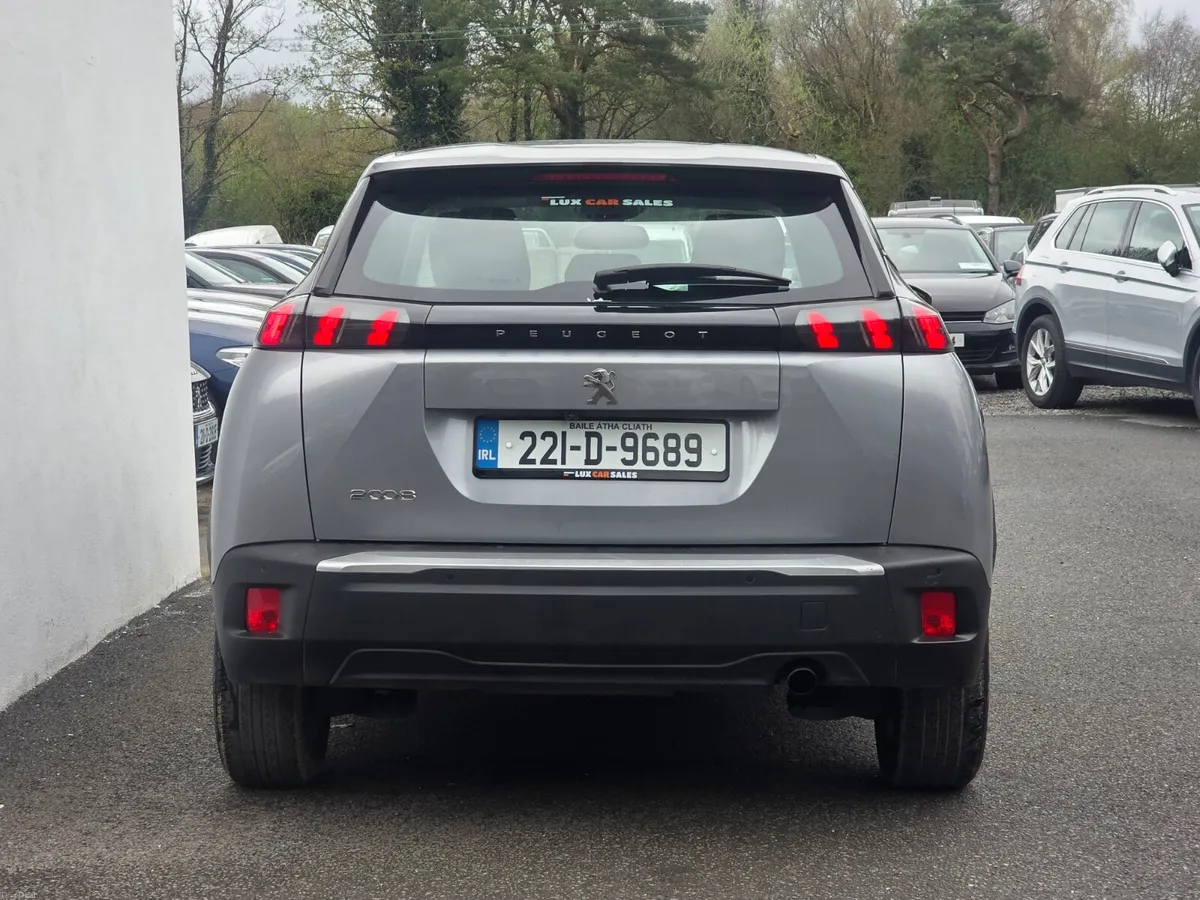 2022 Peugeot 2008 1.2 ACTIVE // NEW TIMING BELT - Image 6