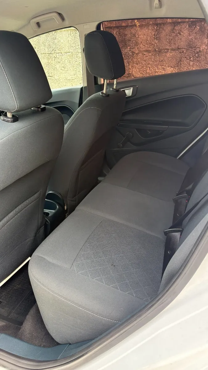 2012 Ford Fiesta 1.25 Petrol - Image 3