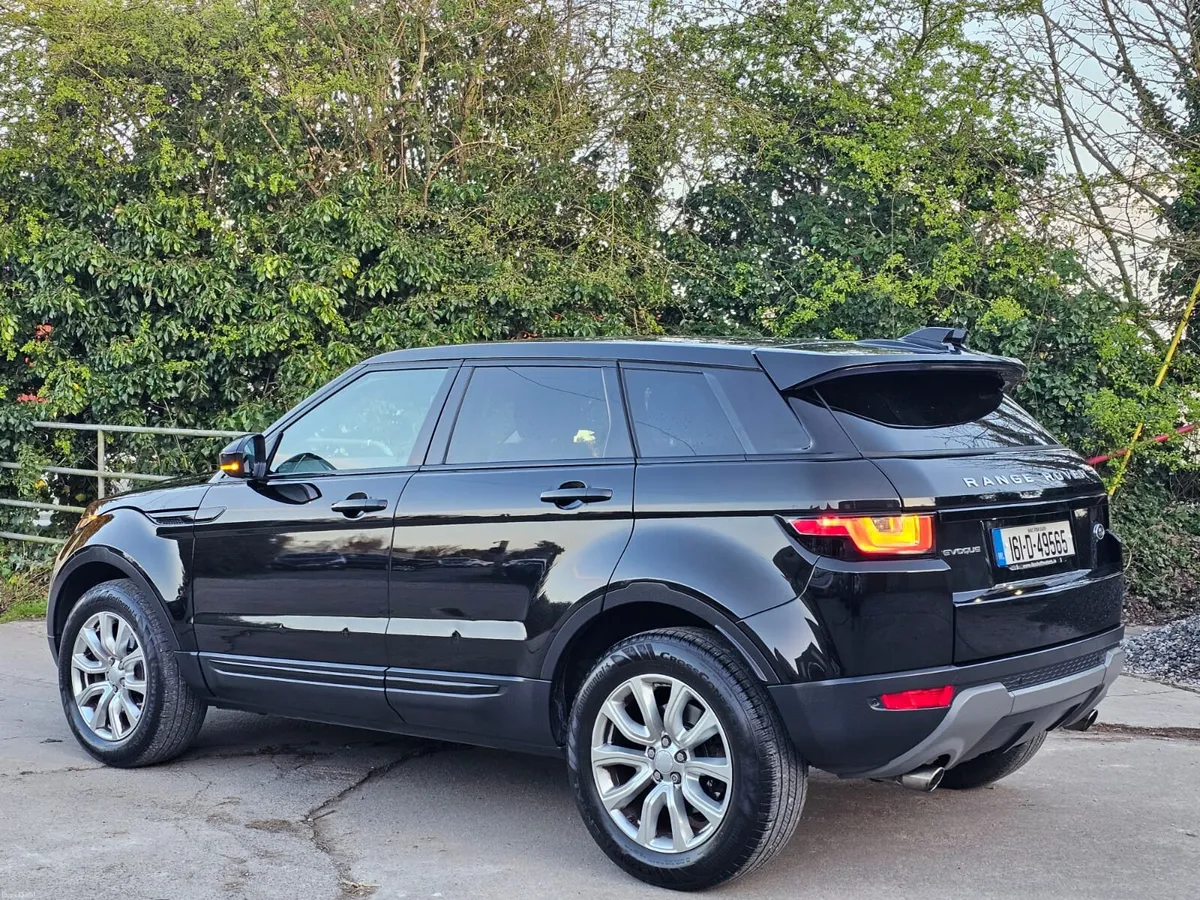 2016 land-rover.  Automatic.  €10900 - Image 4