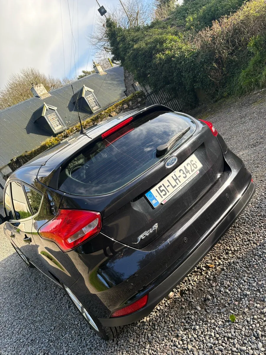 FORD FOCUS 2015 - Image 3