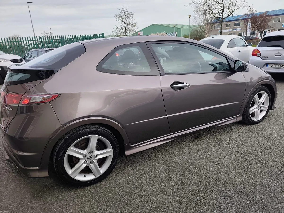 Honda Civic 1 8 Type S GT  Vtec Low Km NEW NCT TAX - Image 4