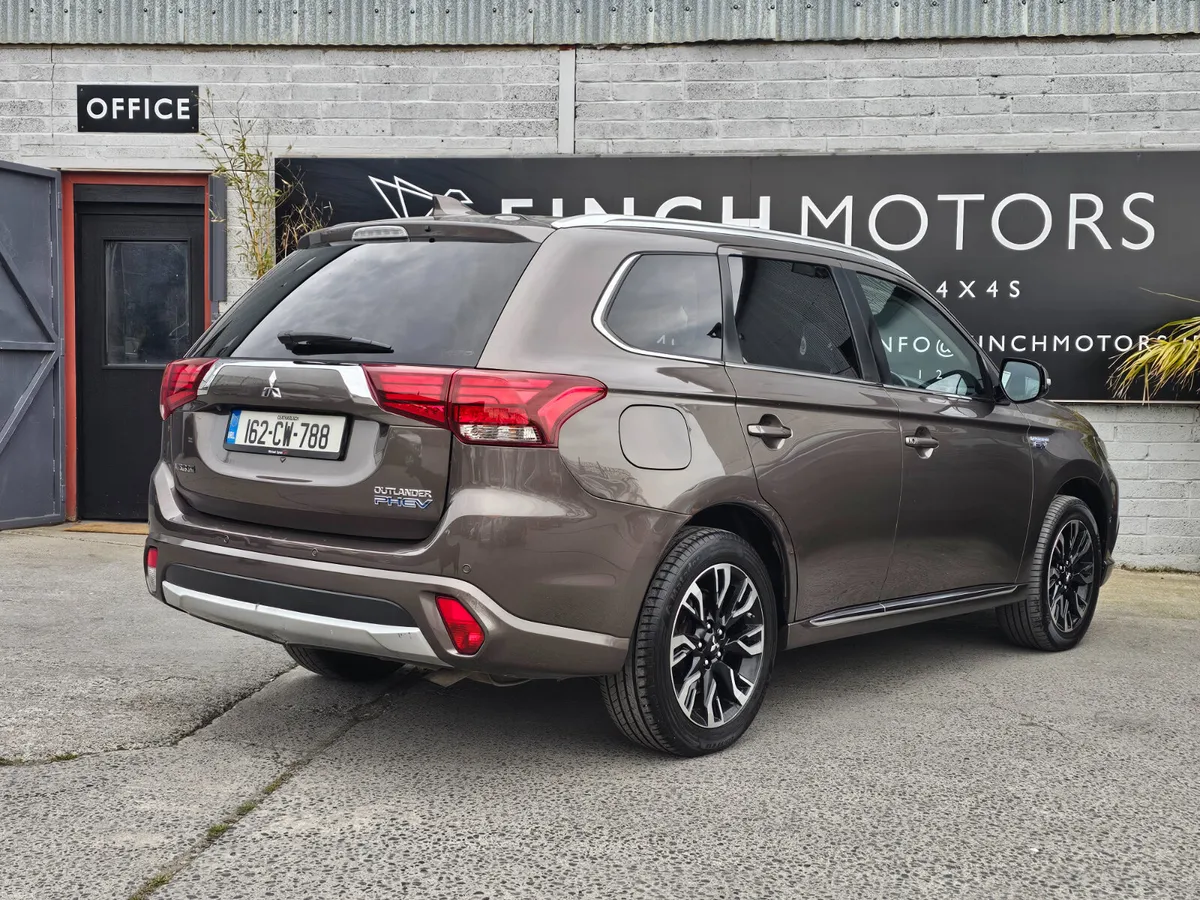 MITSUBISHI OUTLANDER PHEV // NCT AND TAX - Image 2