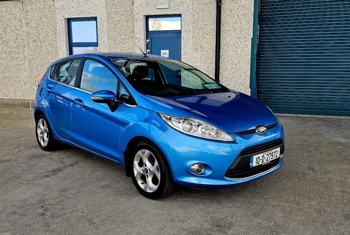 2010 Ford Fiesta 1.2 Titanium New NCT - Image 4