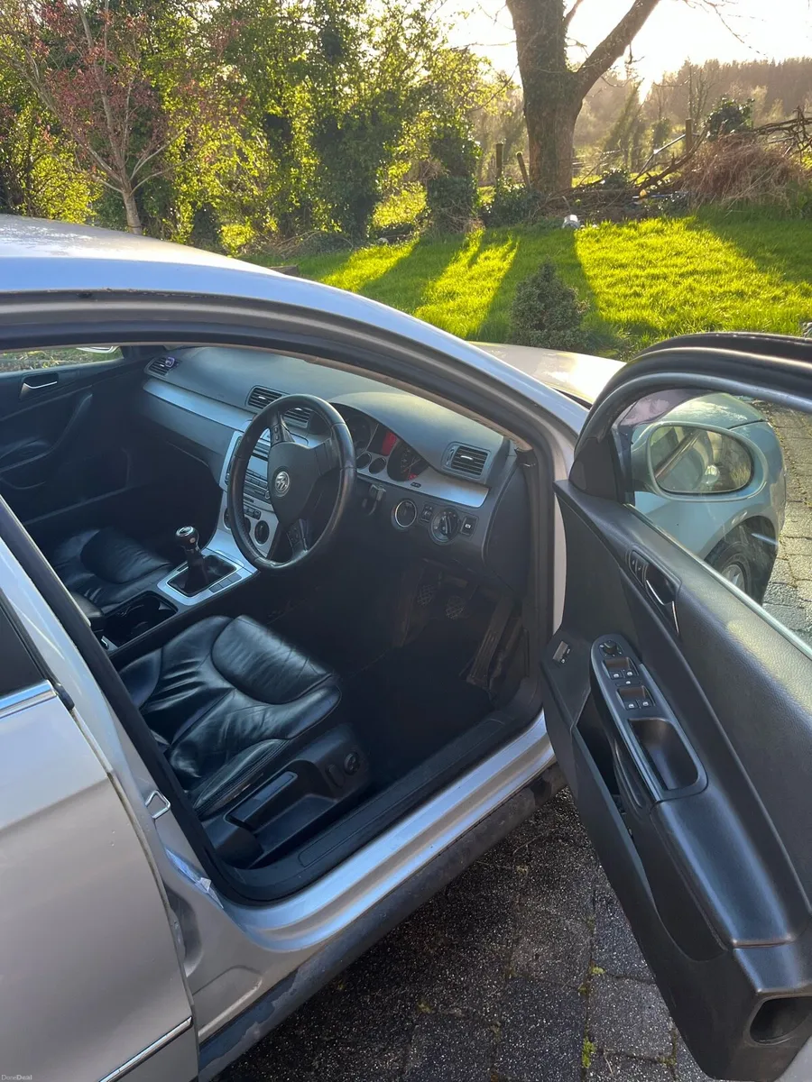 Volkswagen Passat 2.0tdi - Image 4