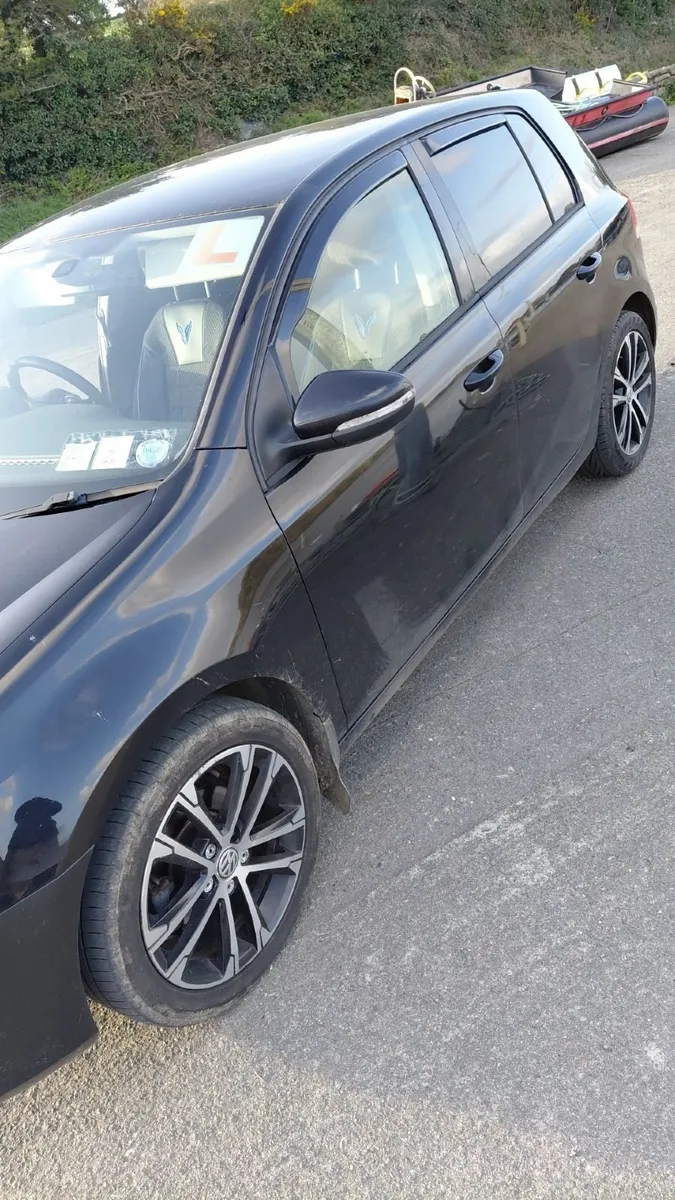 Volkswagen Golf 2011 - Image 3