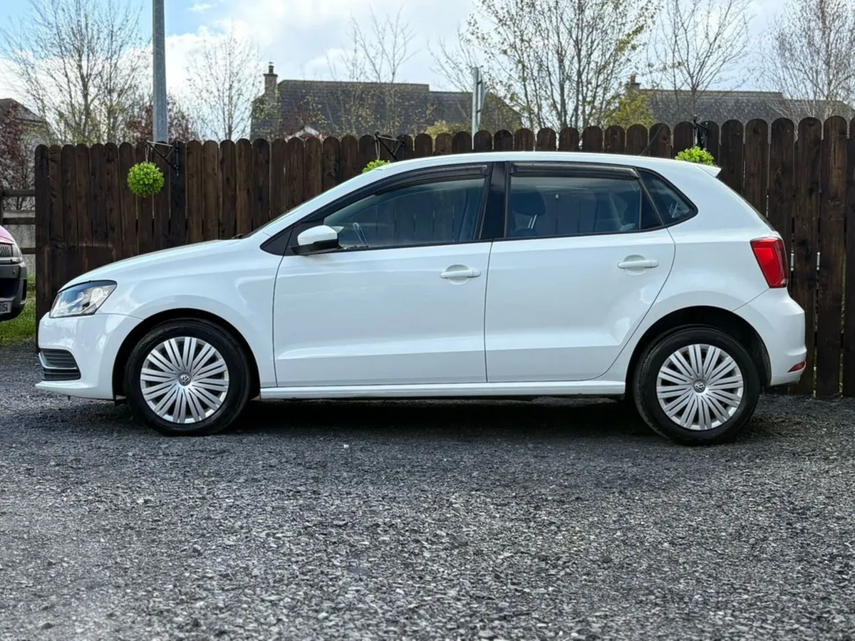 Volkswagen Polo AUTO - LOW KM - Image 4