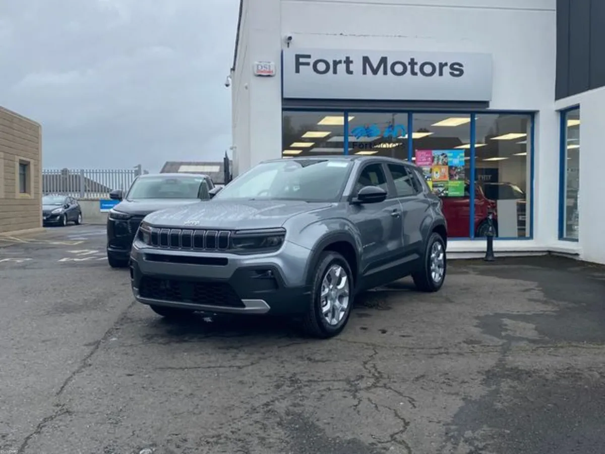 Jeep Avenger Altitude 1.2 Hybrid Automatic - Image 1