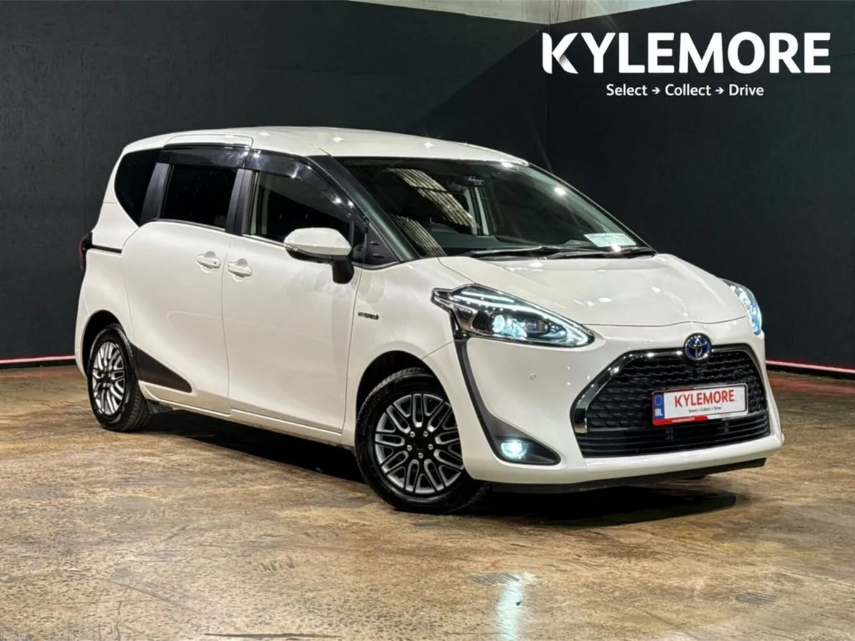Toyota Sienta 1.5 HYBRID - 7 SEATER - BLACK HALF L - Image 1